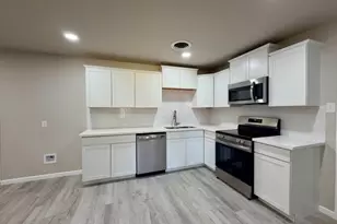 2309 Tilley Cir, Orange, TX 77630 - Photo 12