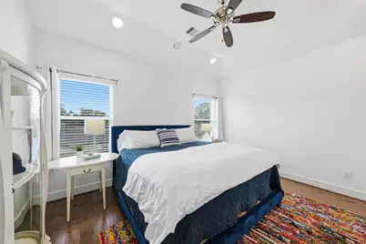 327 Yale Oaks Lane, Houston, TX 77091 - Photo 22