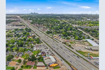 327 Yale Oaks Lane, Houston, TX 77091 - Photo 46