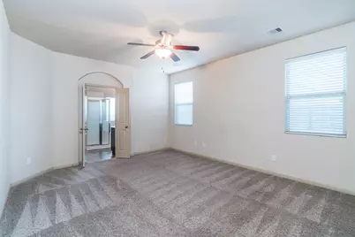 5218 Lilac Hollow Lane, Katy, TX 77449 - Photo 10
