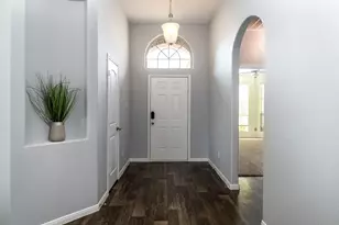 5218 Lilac Hollow Ln, Katy, TX 77449 - Photo 2