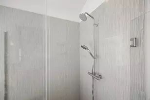 9818 Mocking Bird Hill Ln, Houston, TX 77080 - Photo 24