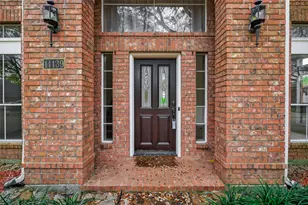 14139 Swallowfield Dr, Houston, TX 77077 - Photo 2