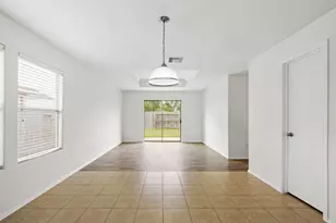 7910 Buffalo View Ln, Cypress, TX 77433 - Photo 10