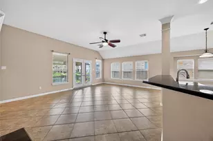 14326 Manorbier Ln, Sugar Land, TX 77498 - Photo 12