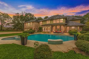 1019 Towering Oaks St, Magnolia, TX 77355 - Photo 2