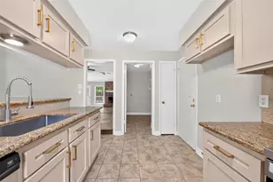 6903 Briarfield Dr, Spring, TX 77379 - Photo 4