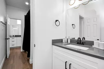 4124 Dorchester Street, Houston, TX 77016 - Photo 32