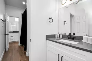 4124 Dorchester St, Houston, TX 77016 - Photo 32