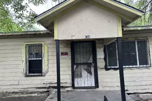 234 Doolittle St, San Antonio, TX 78211 - Photo 2