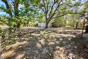 111 S Harvey House Rd, Somerville, TX 77879 - Photo 14