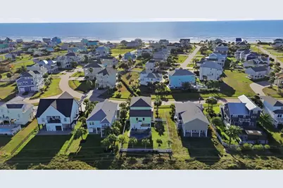 4027 Silver Reef Court, Galveston, TX 77554 - Photo 26