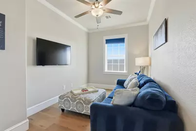4027 Silver Reef Court, Galveston, TX 77554 - Photo 10