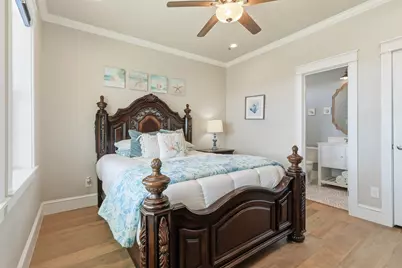 4027 Silver Reef Court, Galveston, TX 77554 - Photo 12