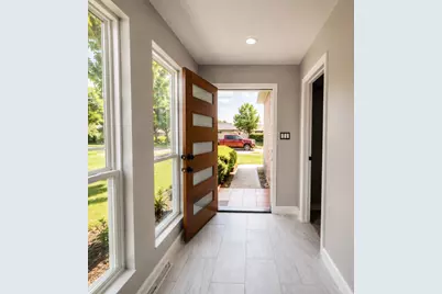 11319 Paramount Lane, Houston, TX 77067 - Photo 2