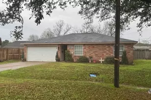 245 N Clover St, Bridge City, TX 77611 - Photo 24