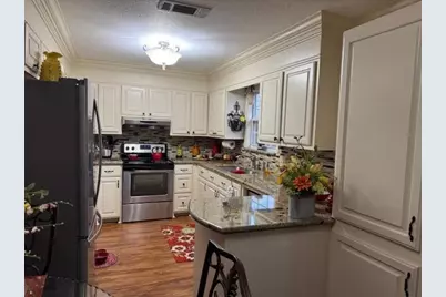 245 N Clover Street, Bridge City, TX 77611 - Photo 6