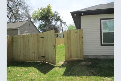 217 Miriam Street, Baytown, TX 77520 - Photo 38