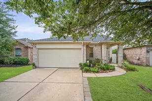 15726 Flagstone Walk Way, Houston, TX 77049 - Photo 2