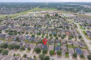 15726 Flagstone Walk Way, Houston, TX 77049 - Photo 36