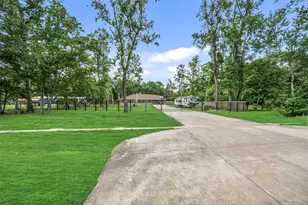 90 County Rd 3563, Cleveland, TX 77357 - Photo 1