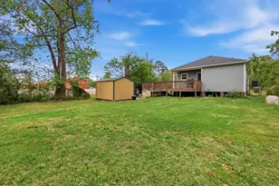 2495 Wilson St, Beaumont, TX 77703 - Photo 18