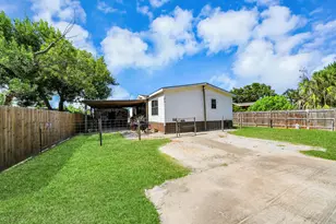 131 Kiowa Ct, Rosharon, TX 77583 - Photo 28
