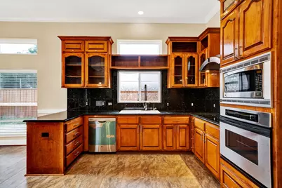 4317 Willowbend Boulevard, Houston, TX 77035 - Photo 14