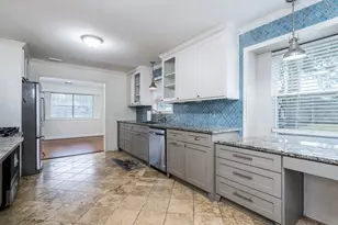 12107 Westmere Dr, Houston, TX 77077 - Photo 16