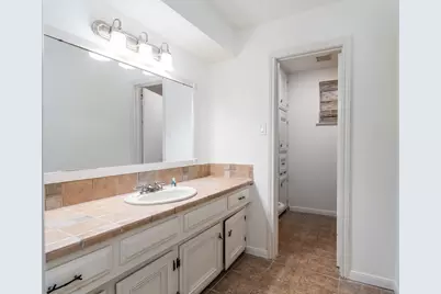 12107 Westmere Drive, Houston, TX 77077 - Photo 28