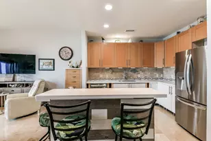 9420 Seawall Blvd, Galveston, TX 77554 - Photo 4