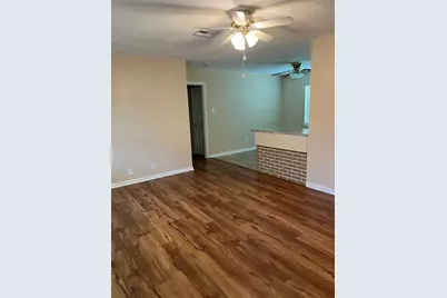 110 S Oleander Street, Lake Jackson, TX 77566 - Photo 14