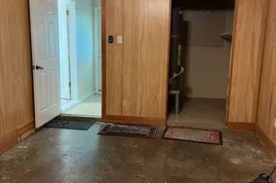 110 S Oleander St, Lake Jackson, TX 77566 - Photo 12