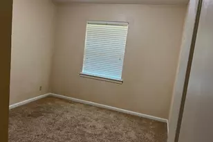 110 S Oleander St, Lake Jackson, TX 77566 - Photo 8