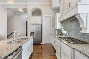 637 Middle St, Houston, TX 77003 - Photo 16