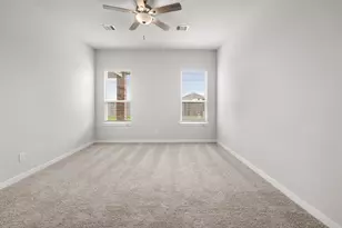 2110 Open Prairie Dr, Texas City, TX 77568 - Photo 10