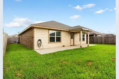 8307 Oakleaf Meadow Court, Rosharon, TX 77583 - Photo 10