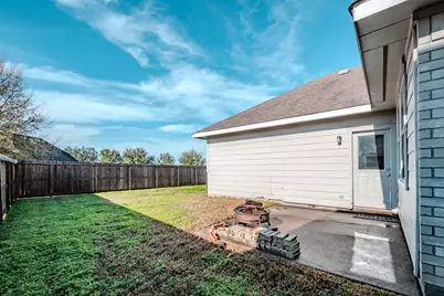 8515 Holly Spring Lane, Baytown, TX 77523 - Photo 26
