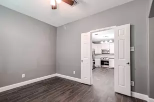 8515 Holly Spring Ln, Baytown, TX 77523 - Photo 14