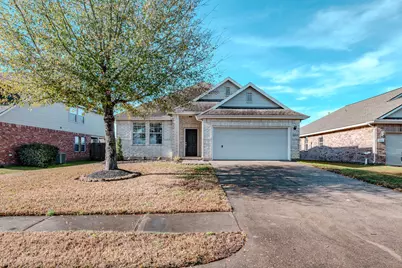8515 Holly Spring Lane, Baytown, TX 77523 - Photo 4