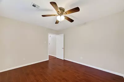 5846 Duxbury Street, Houston, TX 77035 - Photo 20