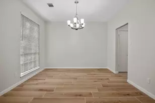 13 E Willowwood Ct, The Woodlands, TX 77381 - Photo 6