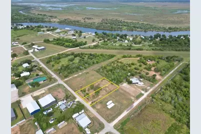 938 Burton Street, Matagorda, TX 77414 - Photo 2