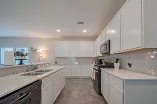 2446 Palisade Crst Dr, Rosharon, TX 77583 - Photo 12