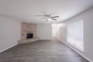 19811 Woodhall Ct, Humble, TX 77338 - Photo 6