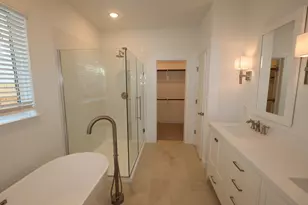 18606 Eastwood Rdg Ct, Crosby, TX 77532 - Photo 10