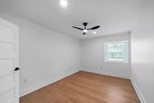 4311 Brookfield Dr, Houston, TX 77045 - Photo 16