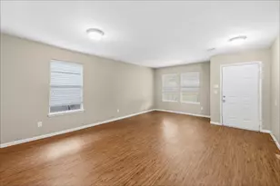 9326 Wolcott Park Ln, Houston, TX 77075 - Photo 6