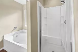 9326 Wolcott Park Ln, Houston, TX 77075 - Photo 16