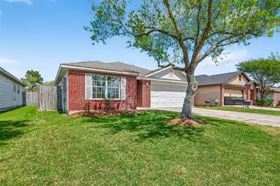 9014 Barracuda Drive, Texas City, TX 77591 - Photo 2